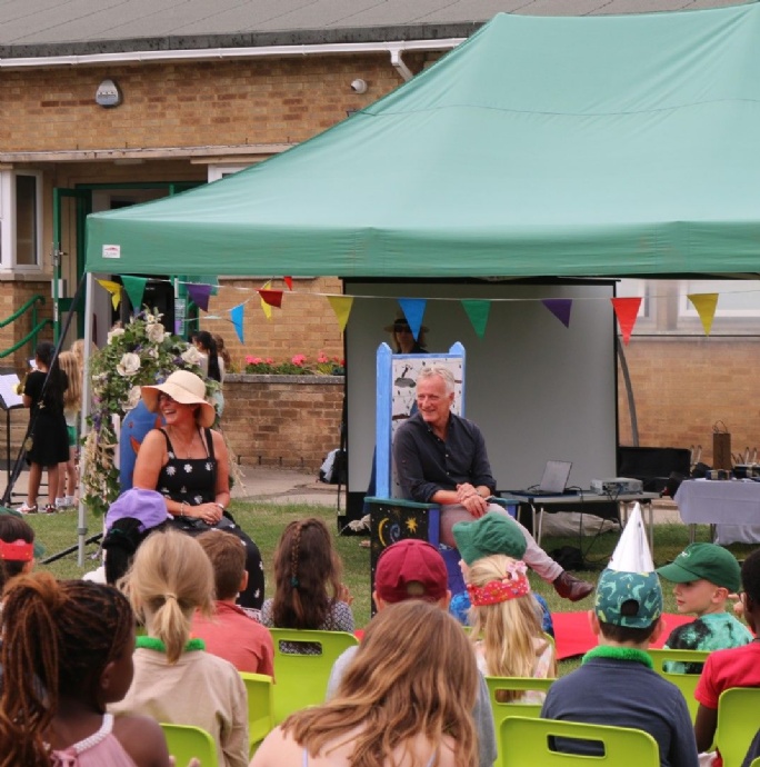 News &raquo; Garden Party Celebrates Two Much-Loved Members Of Staff